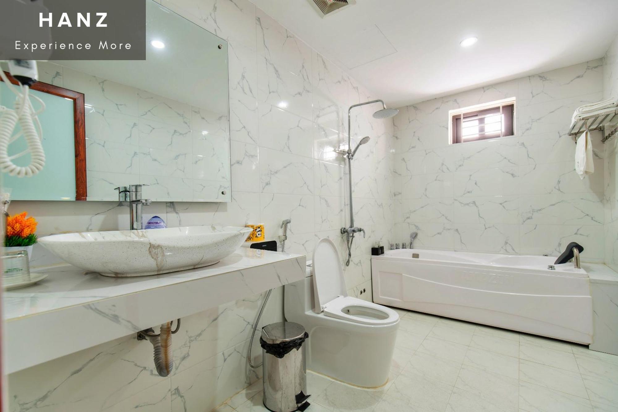 Hanz Noi Bai Airport Hotel Hanoi Buitenkant foto