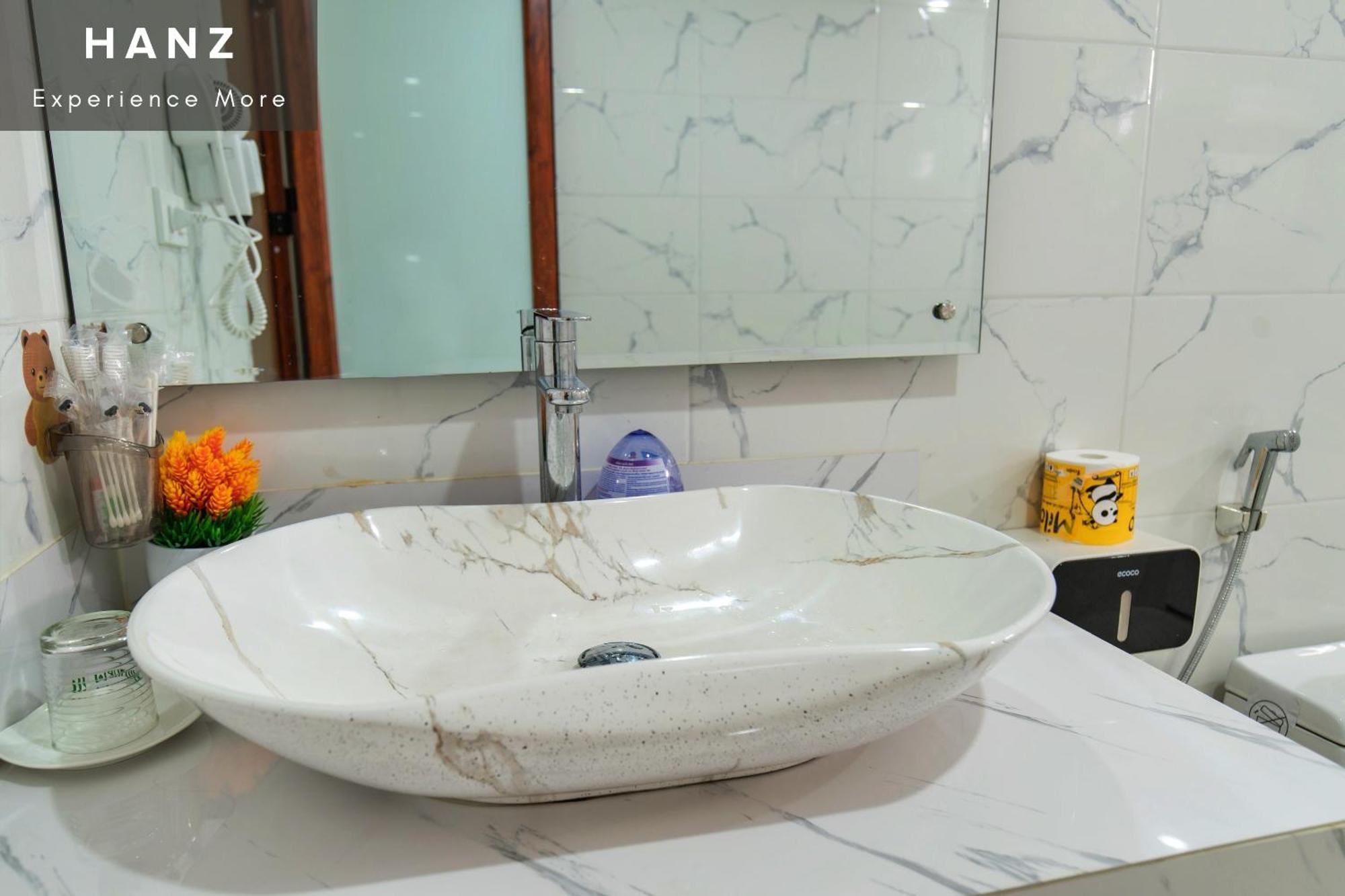 Hanz Noi Bai Airport Hotel Hanoi Buitenkant foto